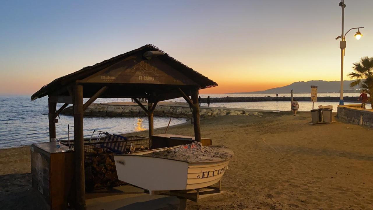 Exclusivo Apartamento Cerca De La Playa Malaga Exterior photo